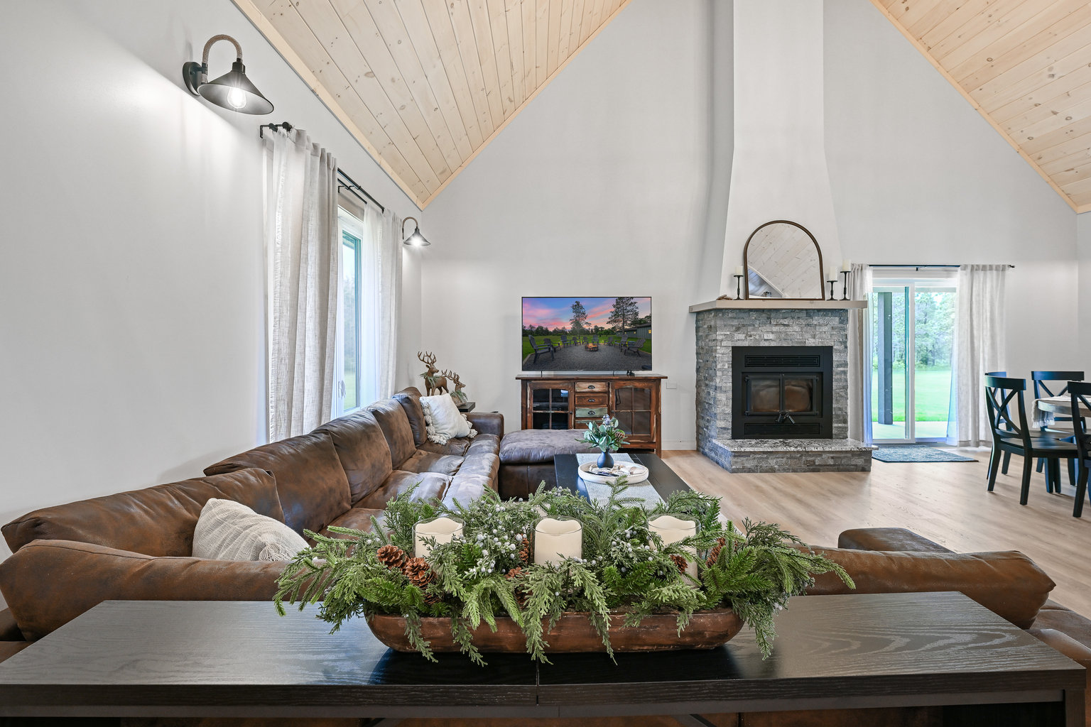 Arkdale Vacation Rental