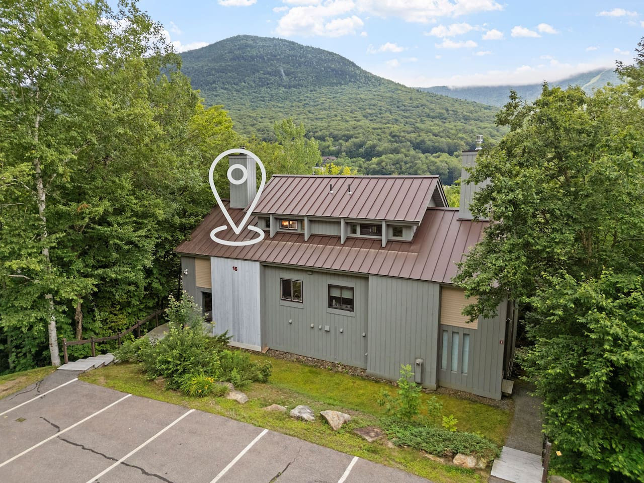 Lincoln Vacation Rental