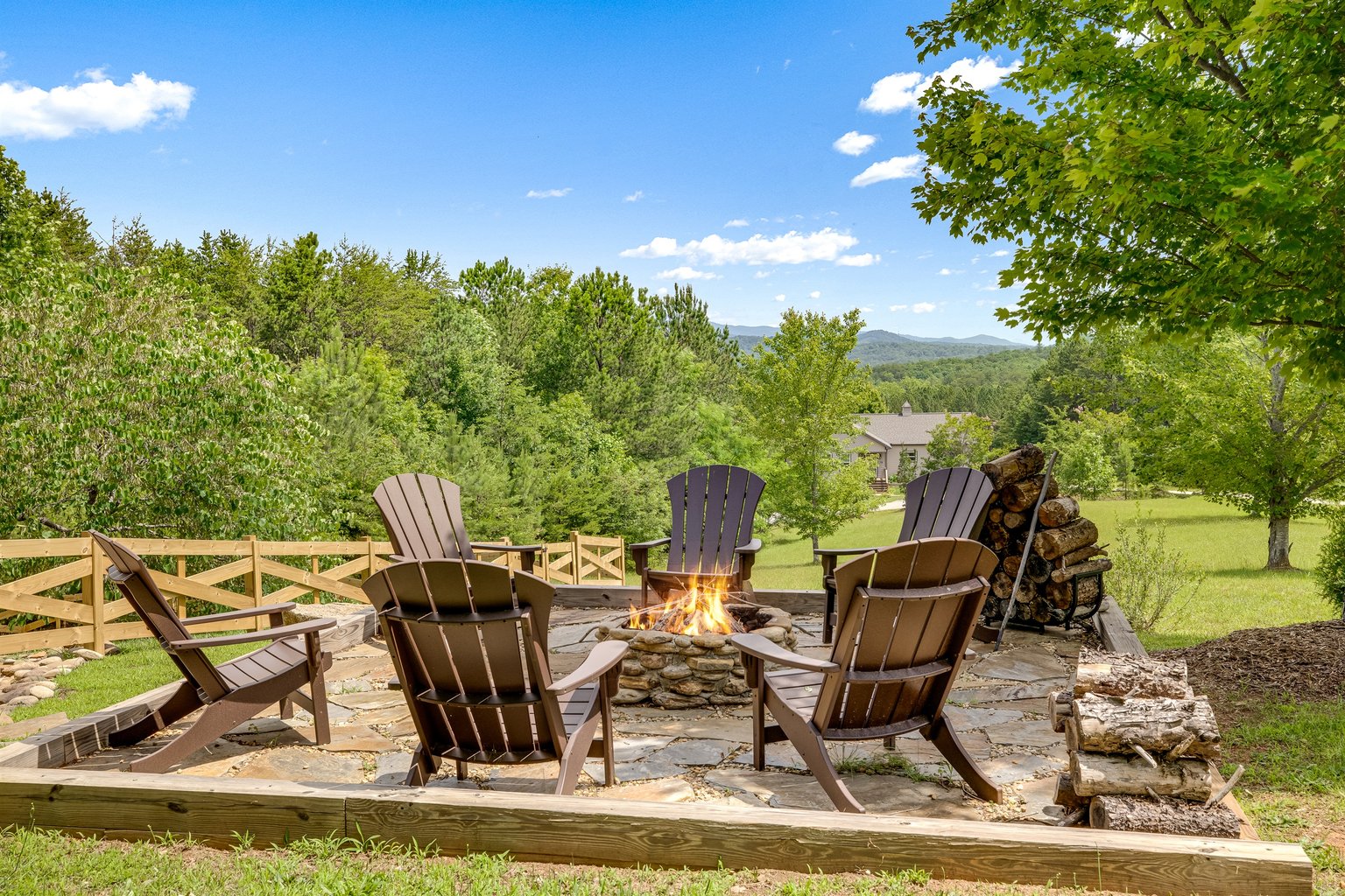 Mill Spring Vacation Rental