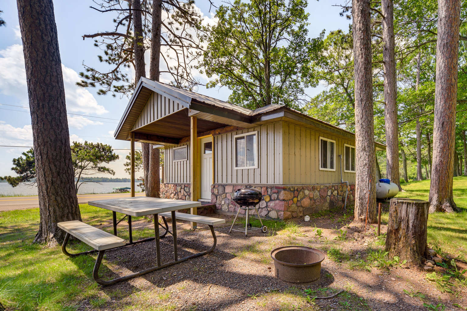 Stone Lake Vacation Rental