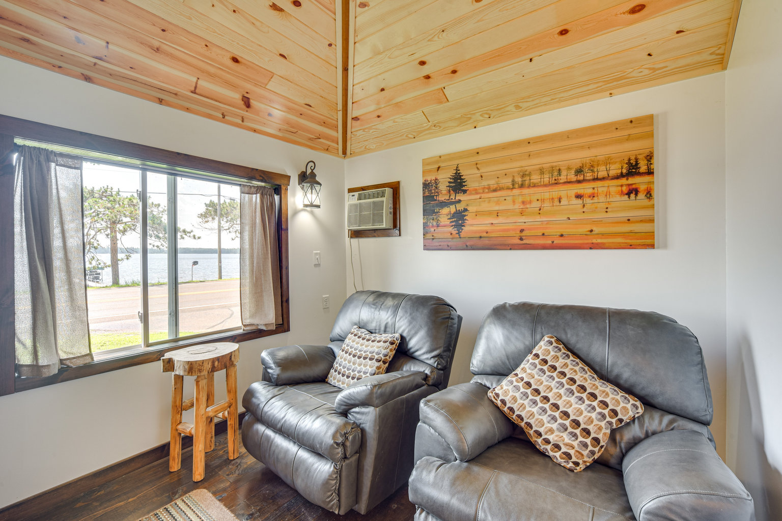 Stone Lake Vacation Rental