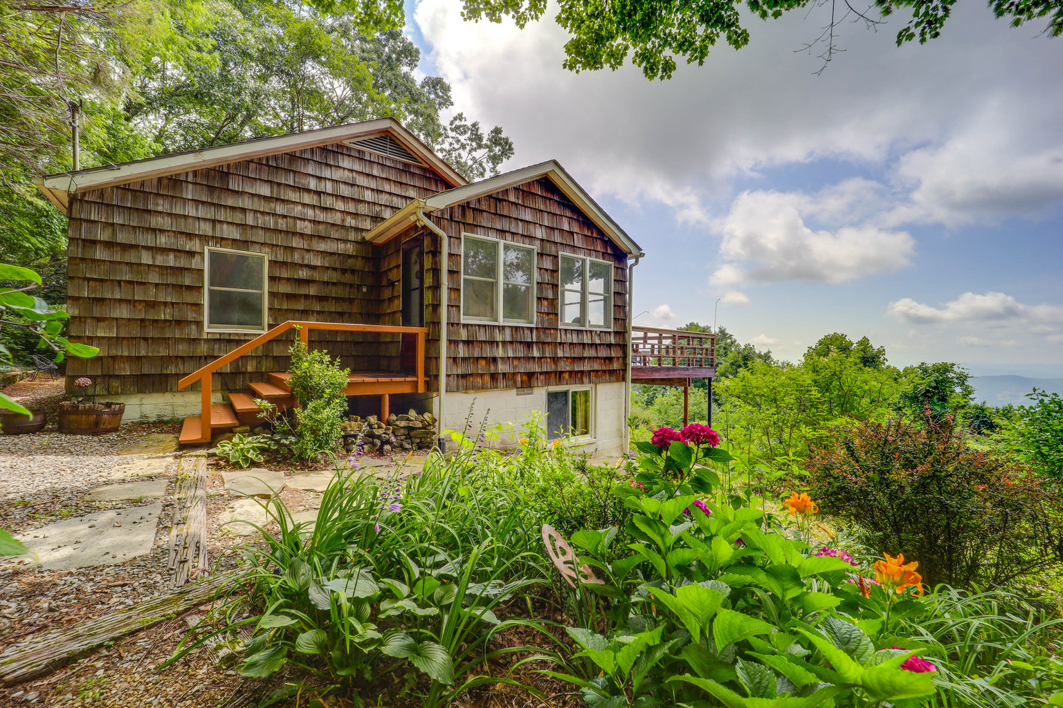 Marion Vacation Rental