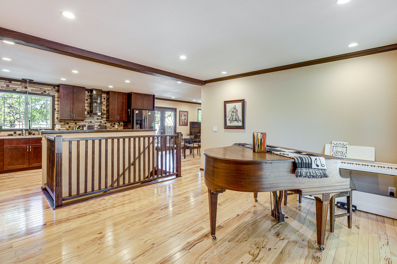 Aurora Vacation Rental