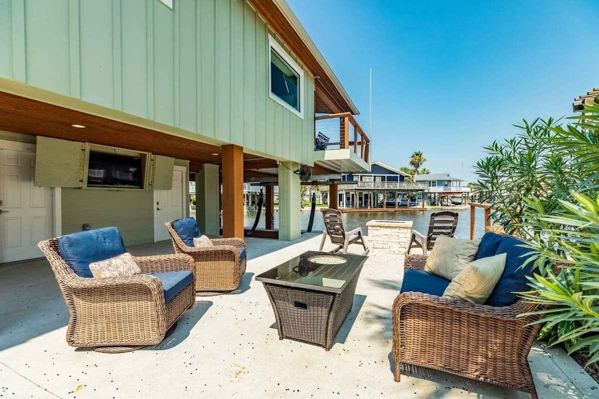 Jamaica Beach Vacation Rental