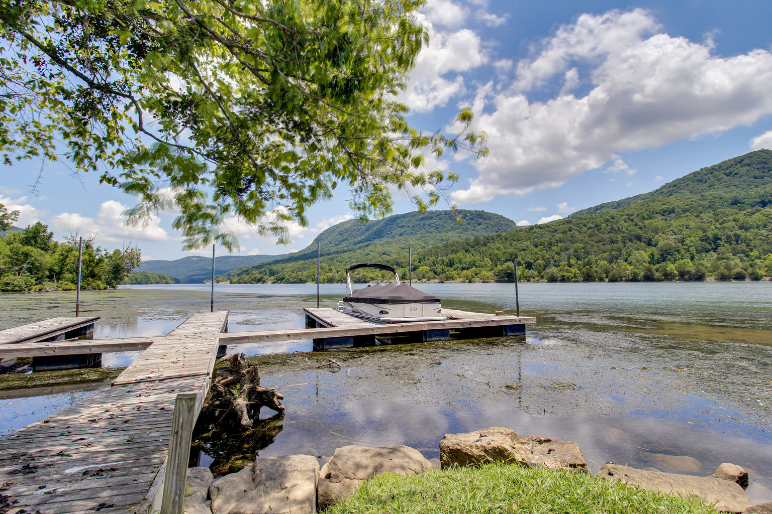 Whitwell Vacation Rental