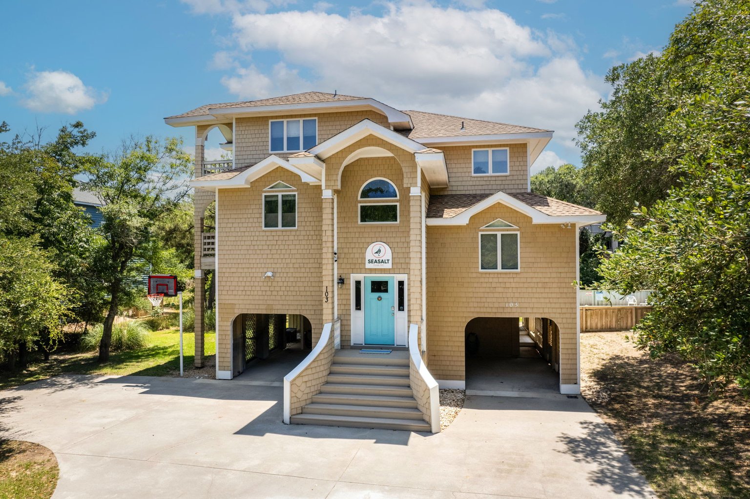 Duck Vacation Rental
