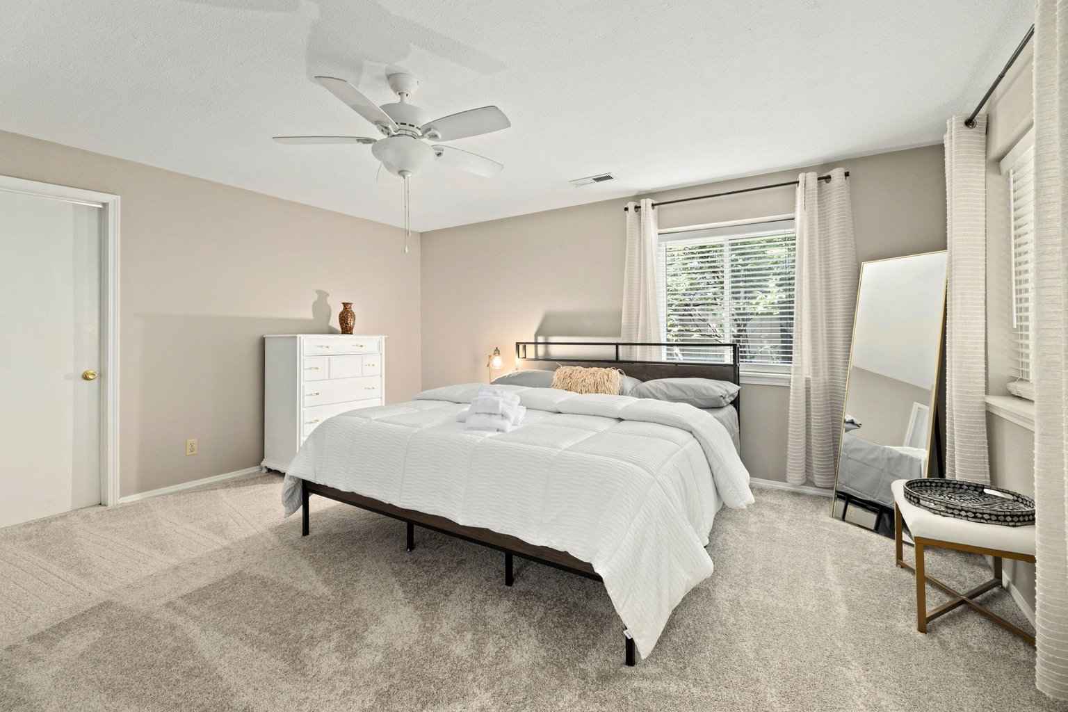 Fayetteville Vacation Rental