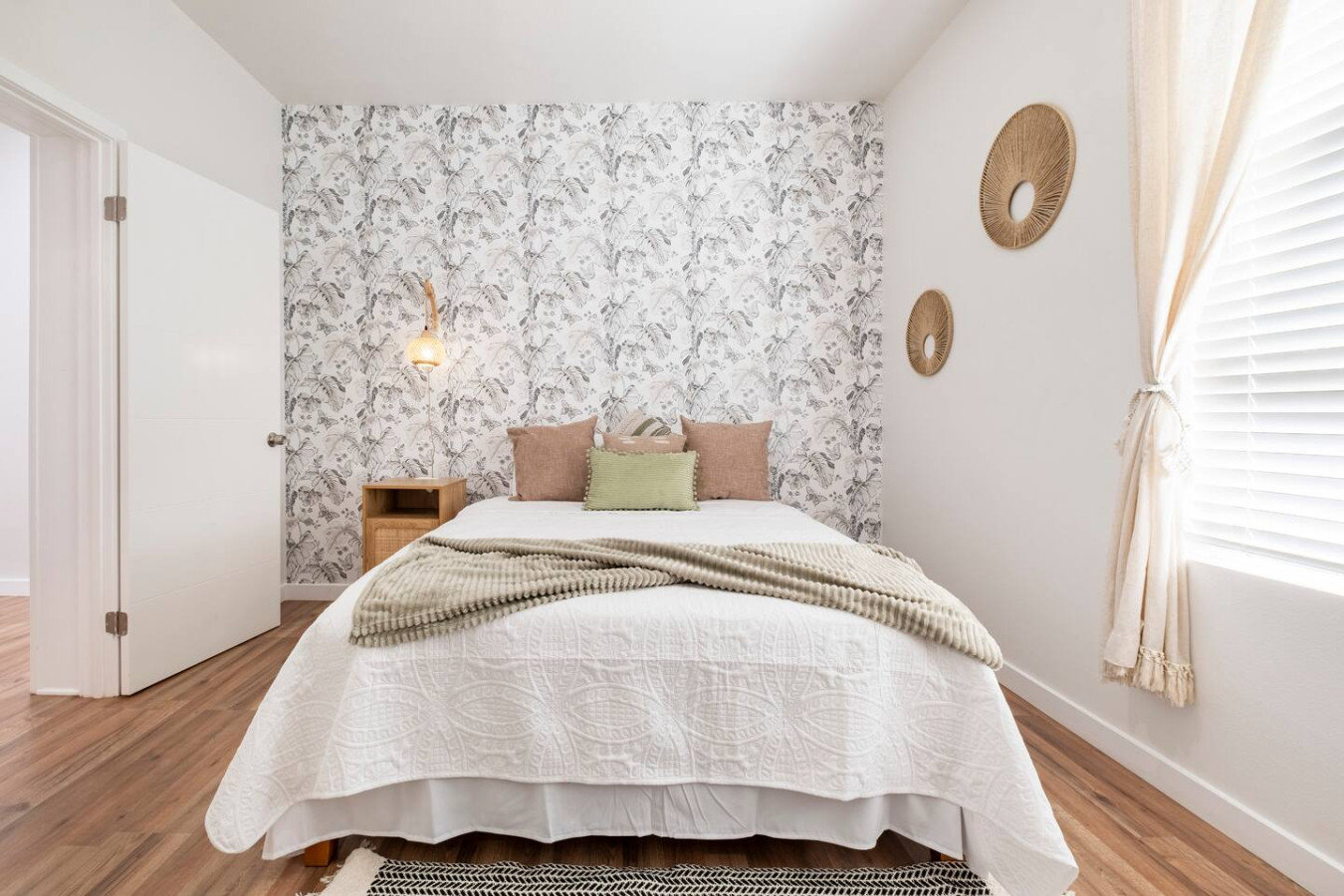 Riverside Vacation Rental