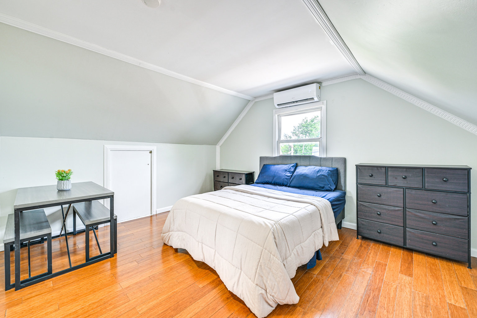 Valley Stream Vacation Rental