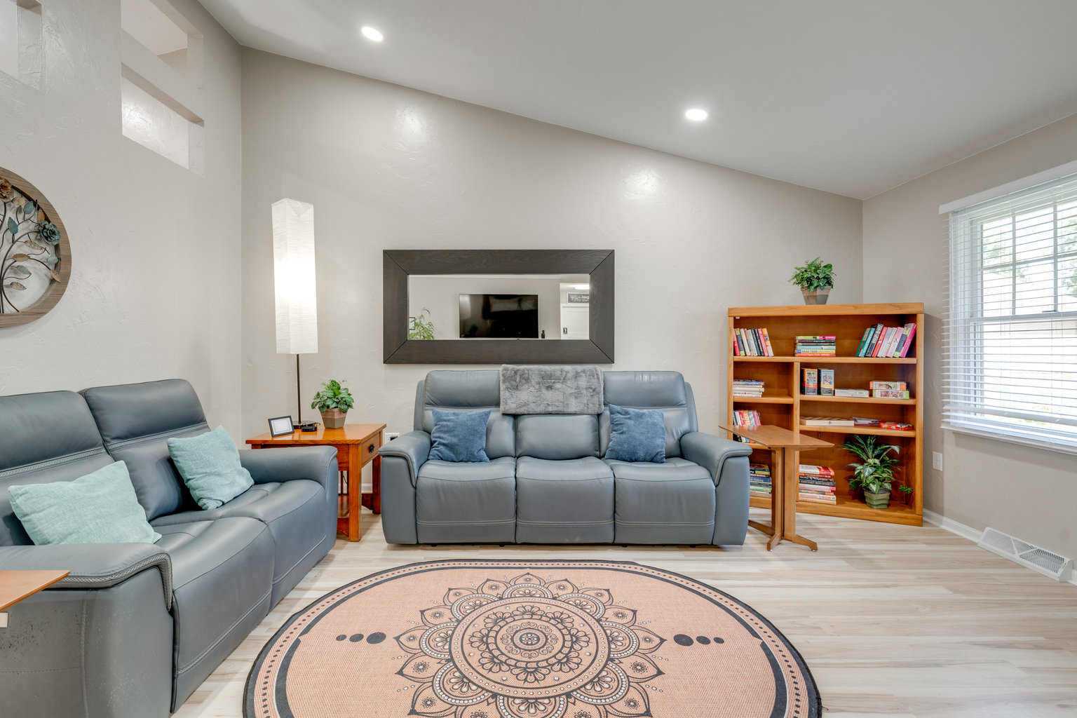 Lake Mills Vacation Rental