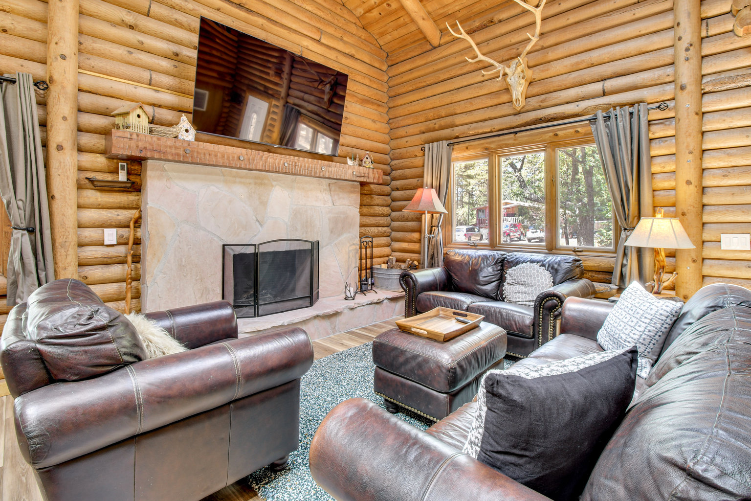 Wagon Wheel Vacation Rental