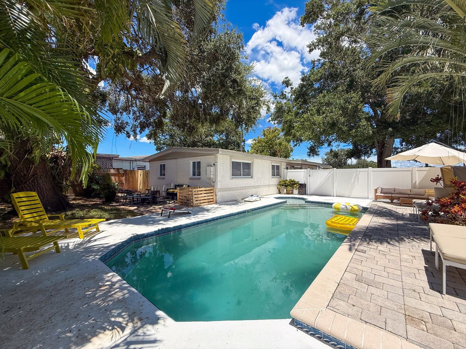 Largo Vacation Rental