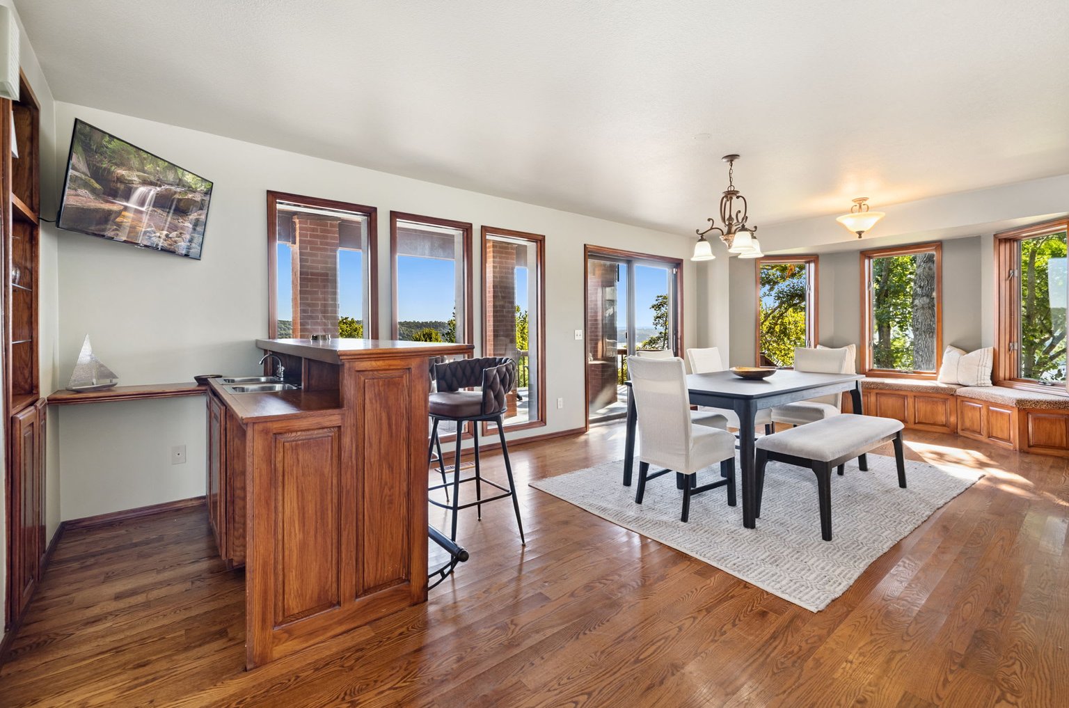 Rogers Vacation Rental