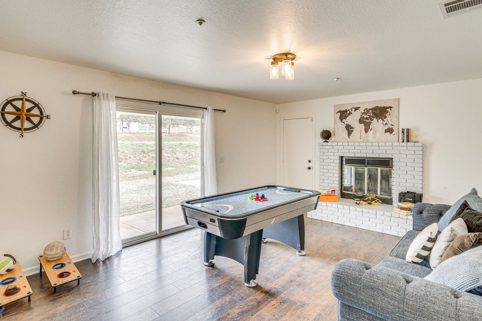 Agua Dulce Vacation Rental