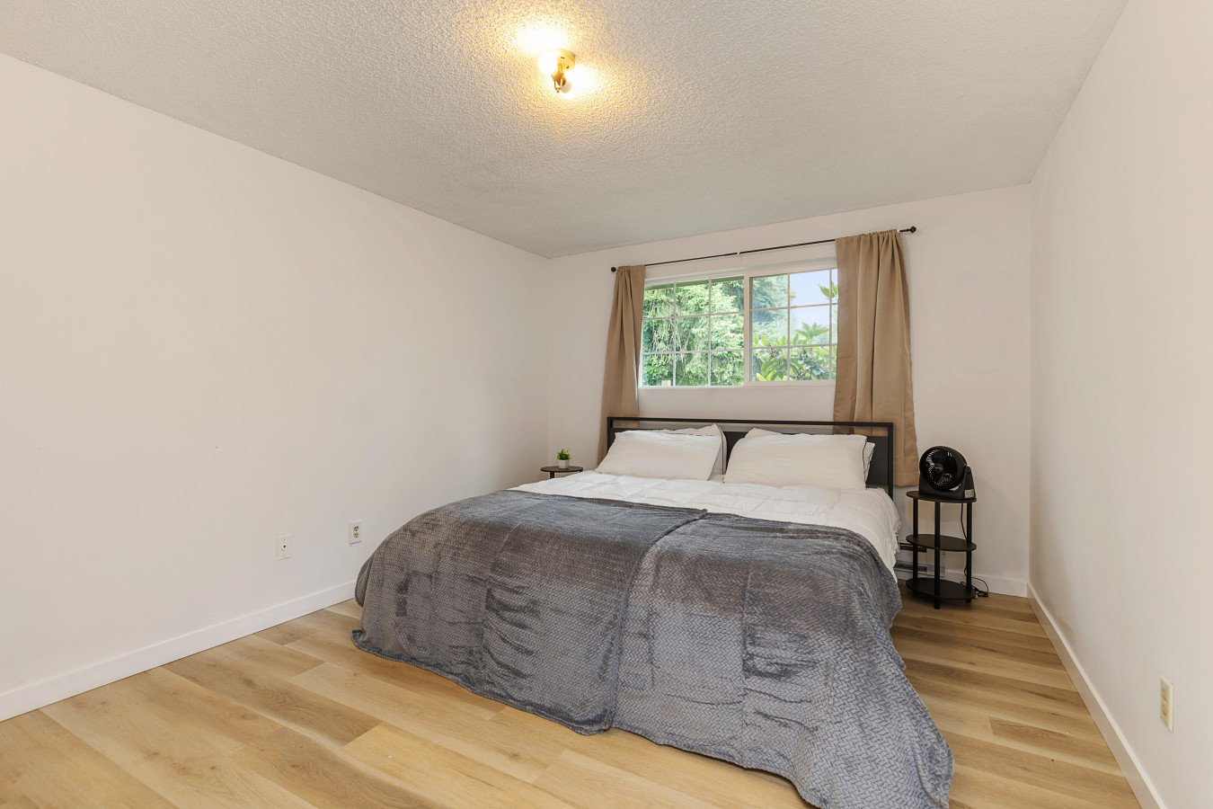 Lynnwood Vacation Rental