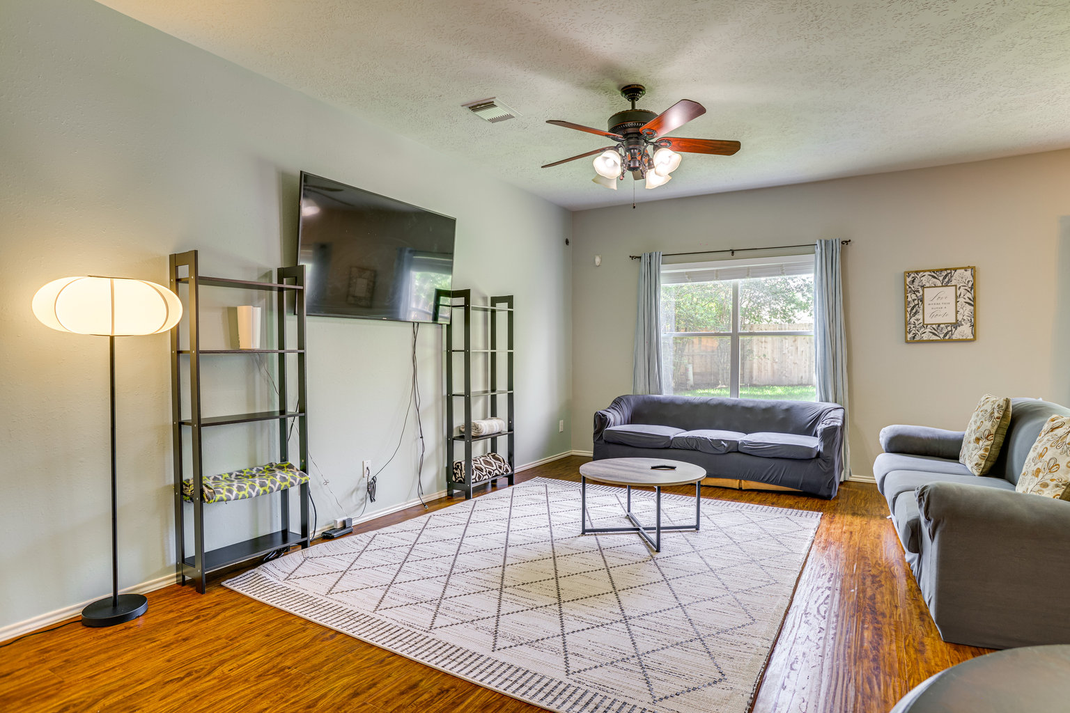 Humble Vacation Rental