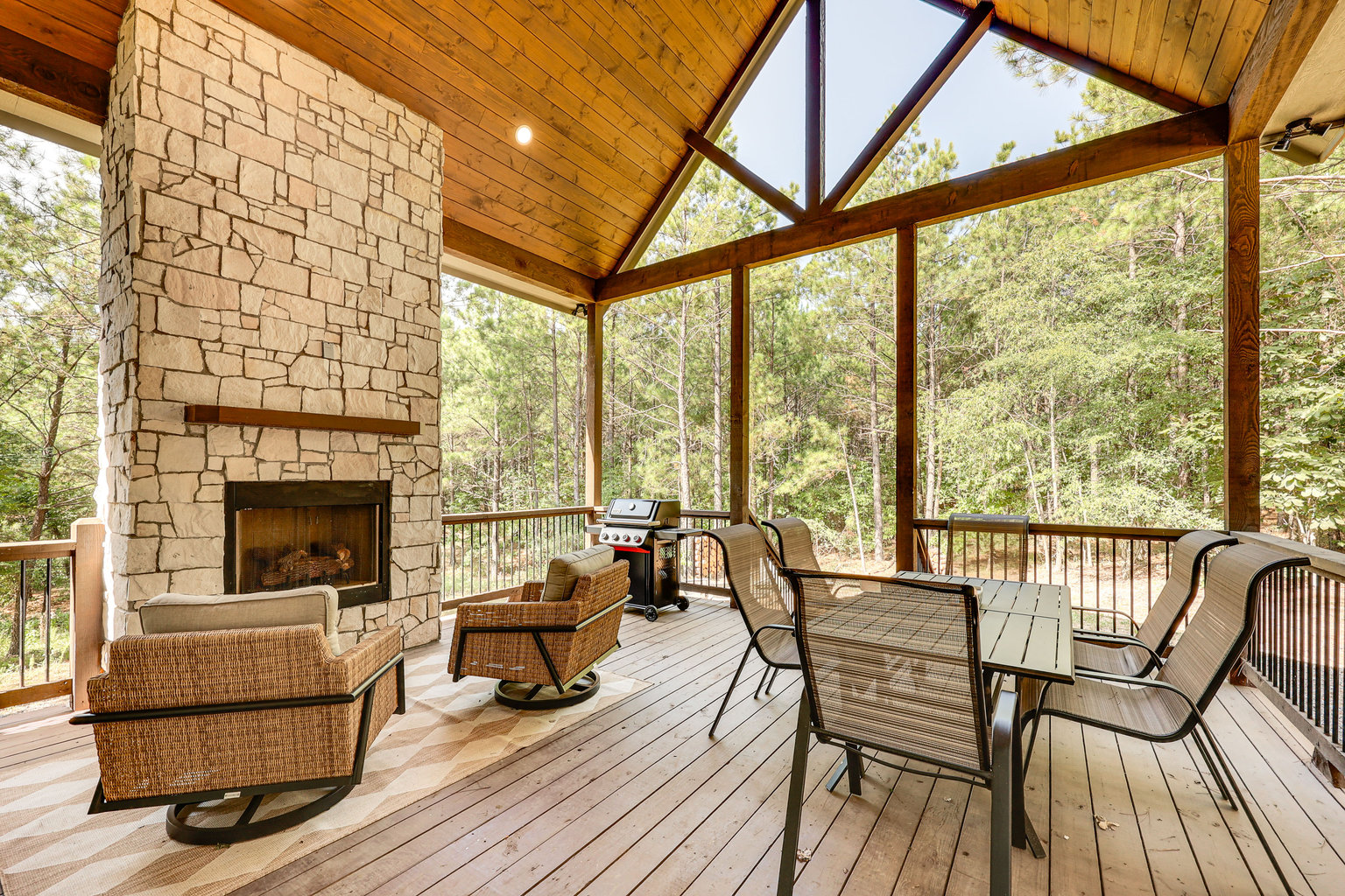 Broken Bow Vacation Rental