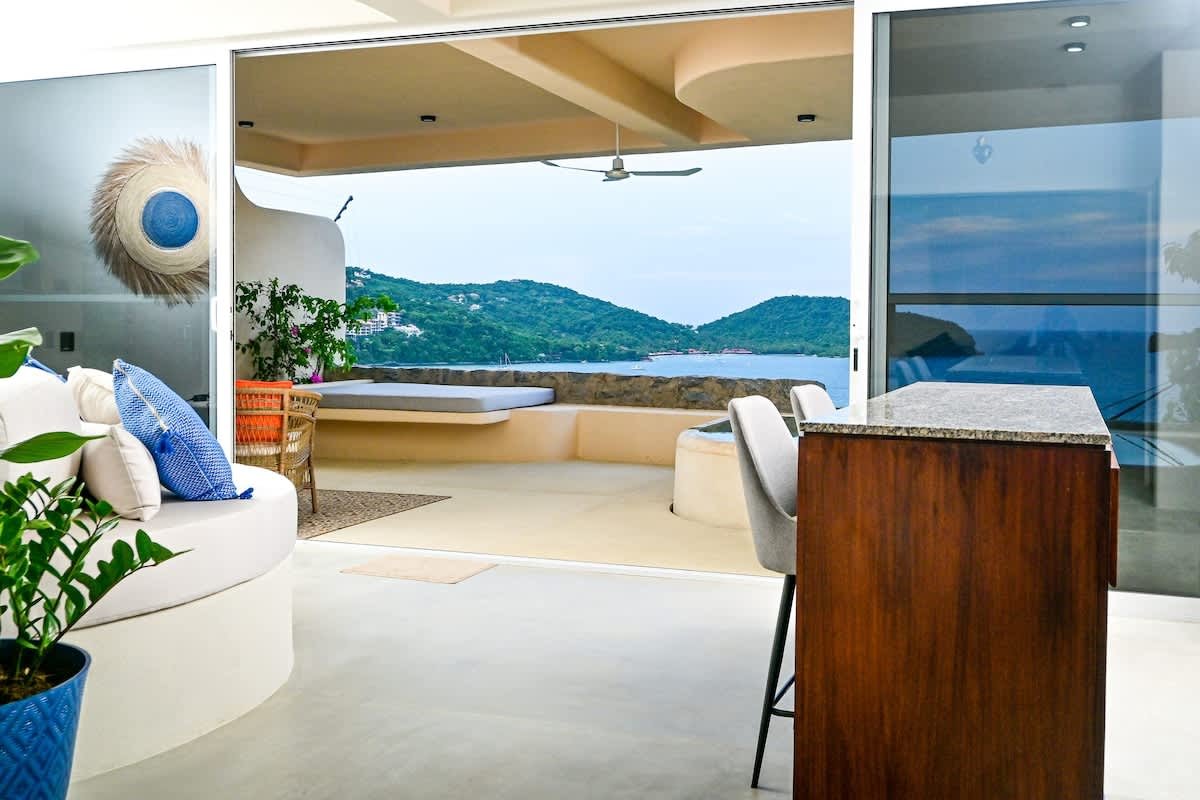 Zihuatanejo Vacation Rental