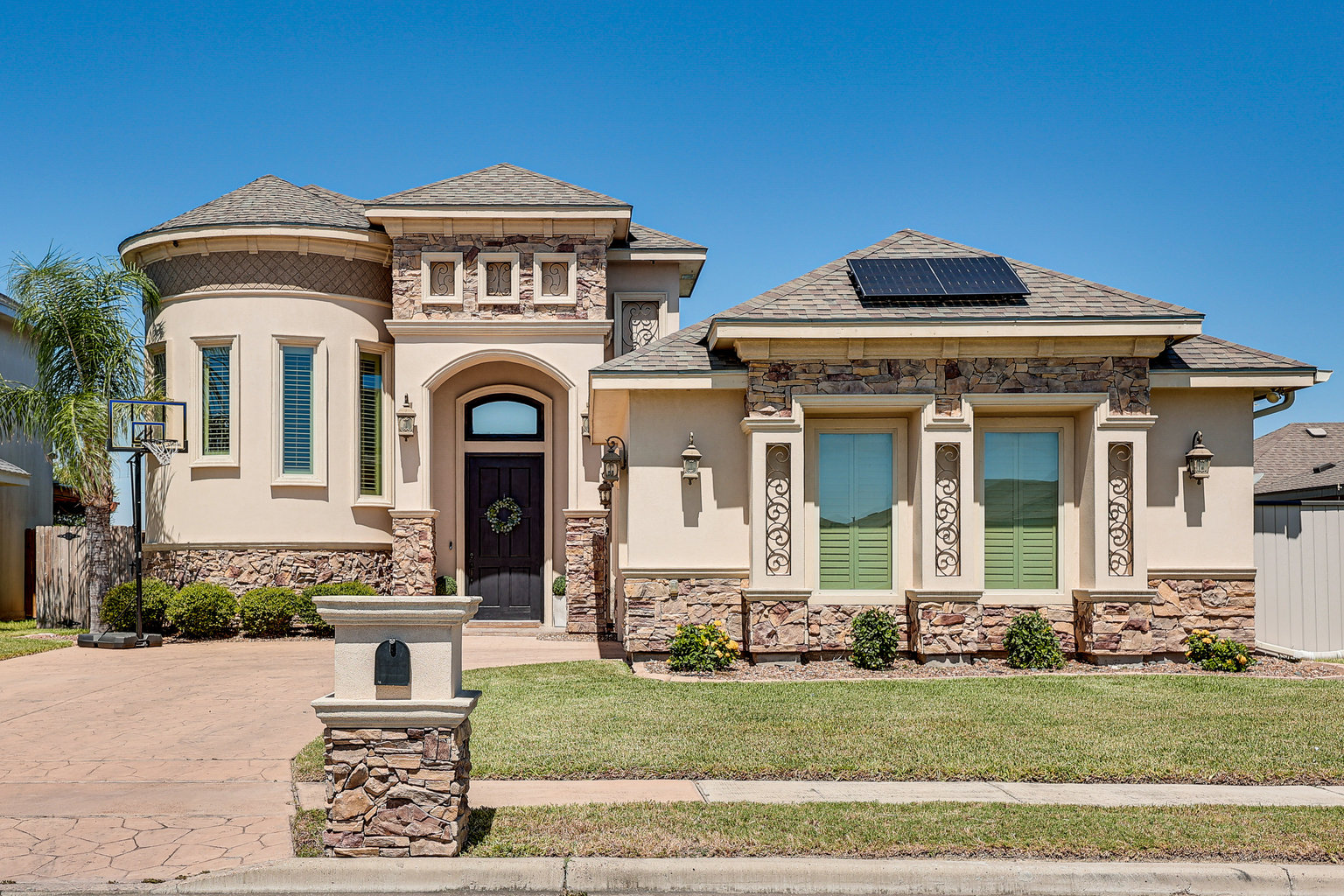 Edinburg Vacation Rental