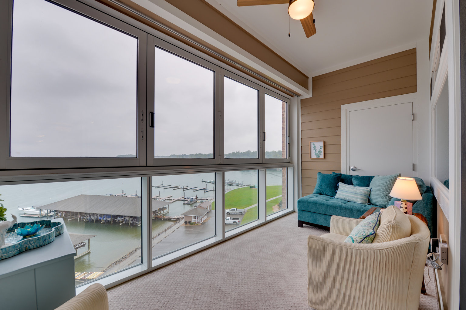 Huddleston Vacation Rental