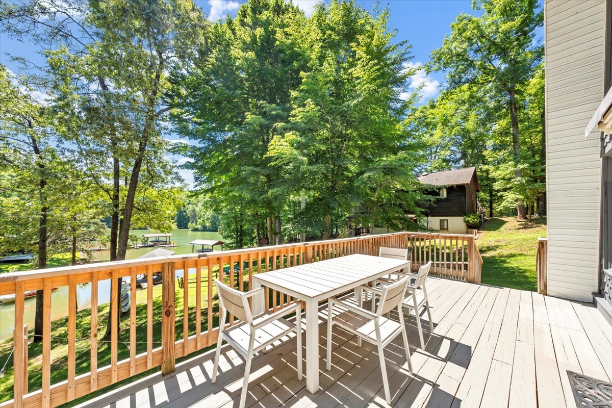 Moneta Vacation Rental