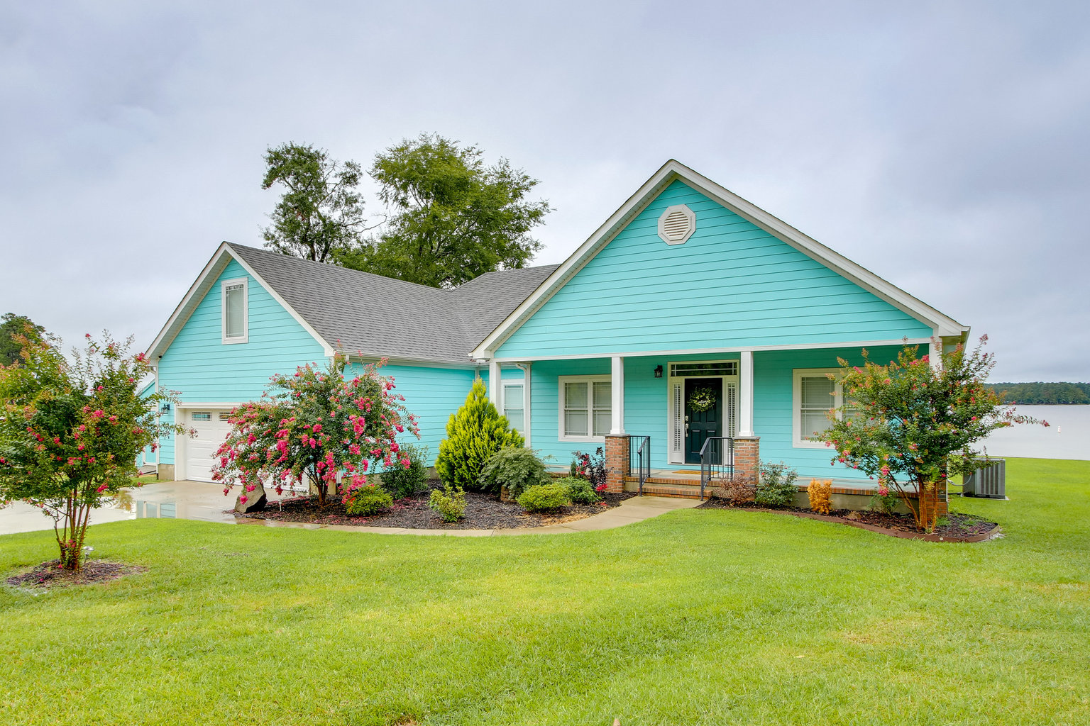 Cross Hill Vacation Rental