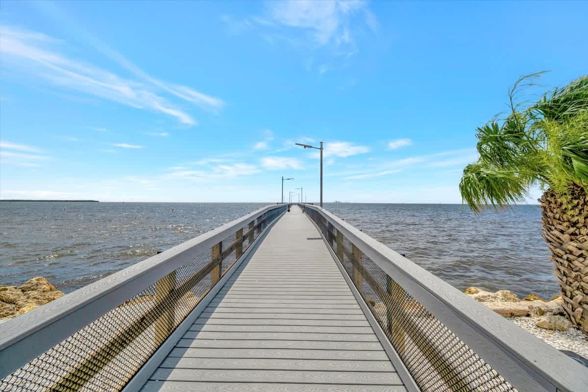 Ruskin Vacation Rental