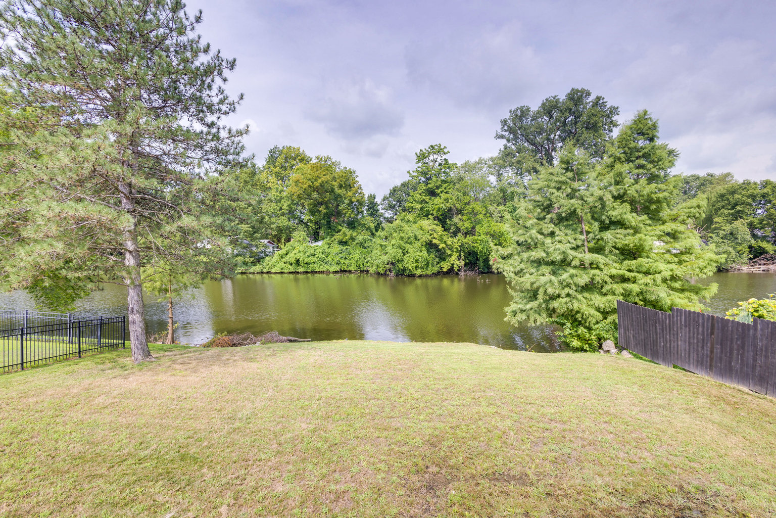 Pontoon Beach Vacation Rental