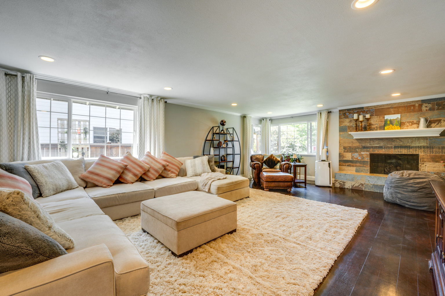 University Place Vacation Rental