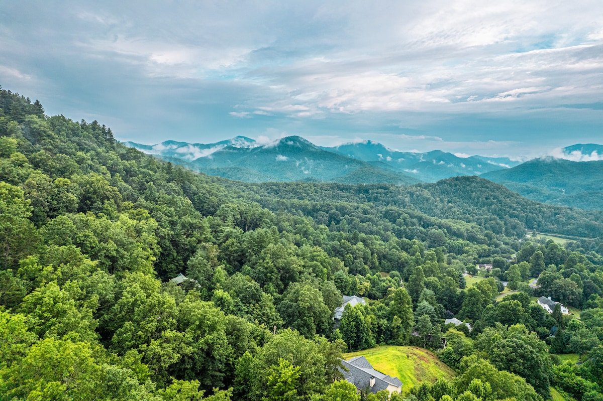 Sylva Vacation Rental