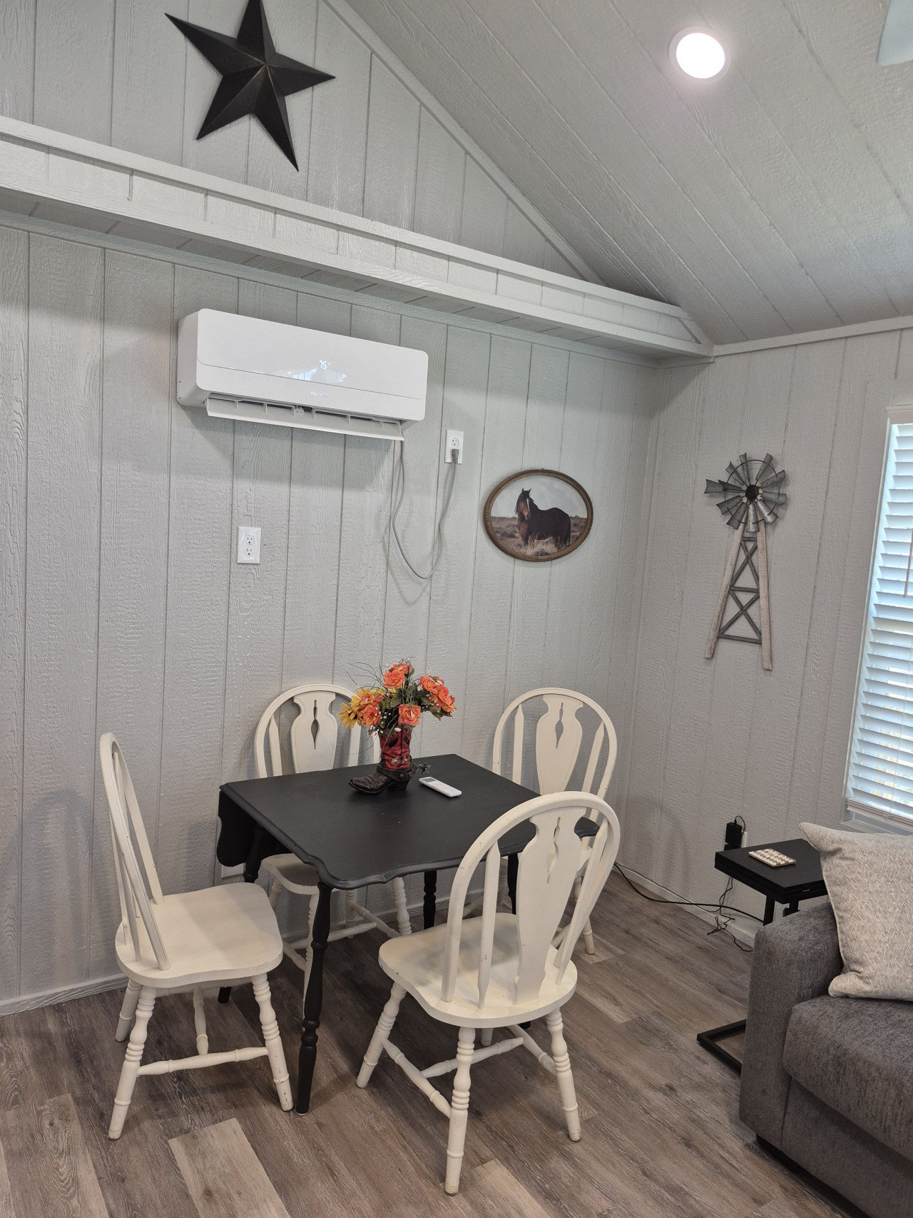 Big Cabin Vacation Rental