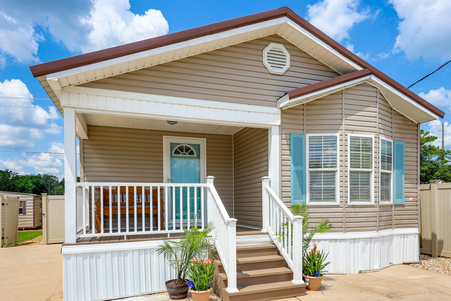 Elberta Vacation Rental