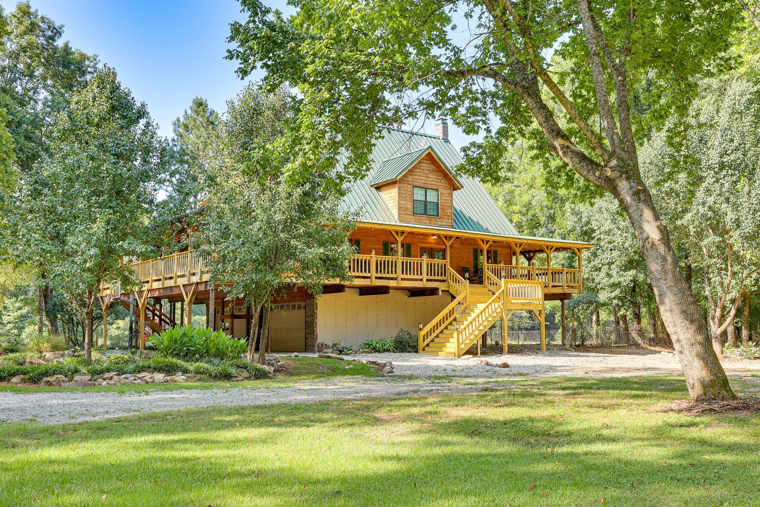 Royal Vacation Rental