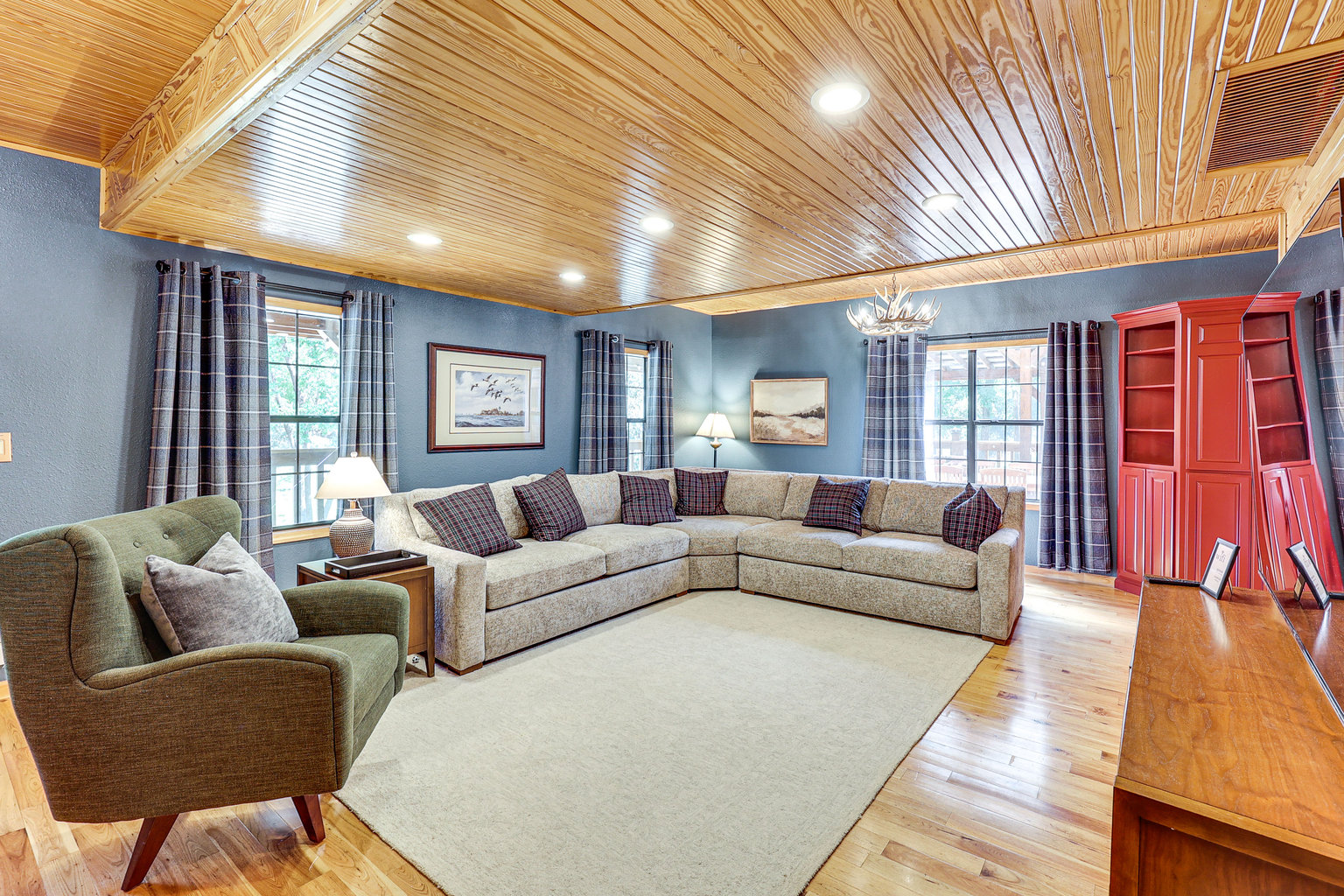 Royal Vacation Rental