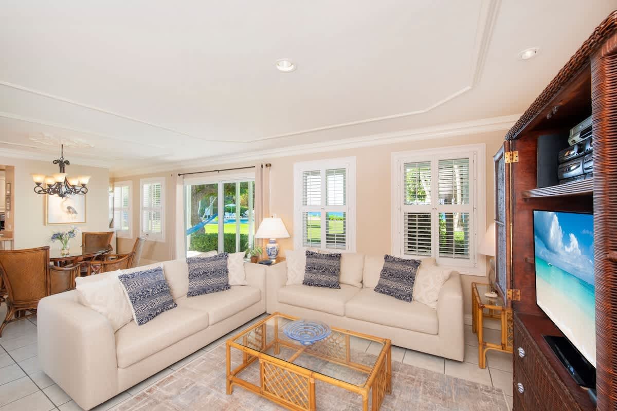 Seven Mile Beach Vacation Rental