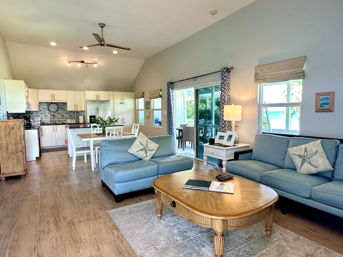 Seven Mile Beach Vacation Rental