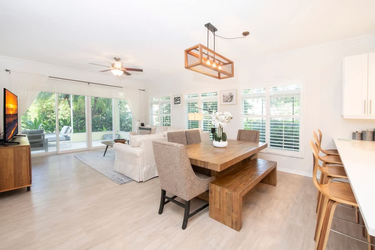 Seven Mile Beach Vacation Rental