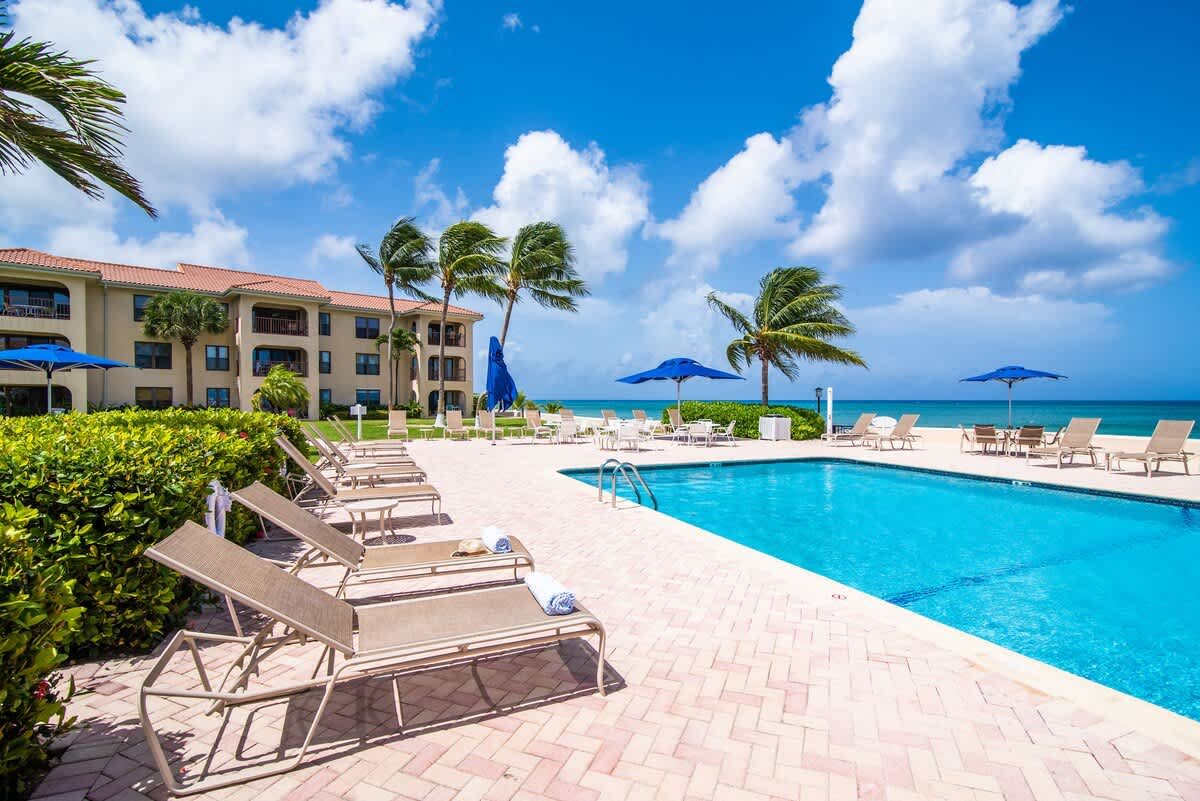 Seven Mile Beach Vacation Rental