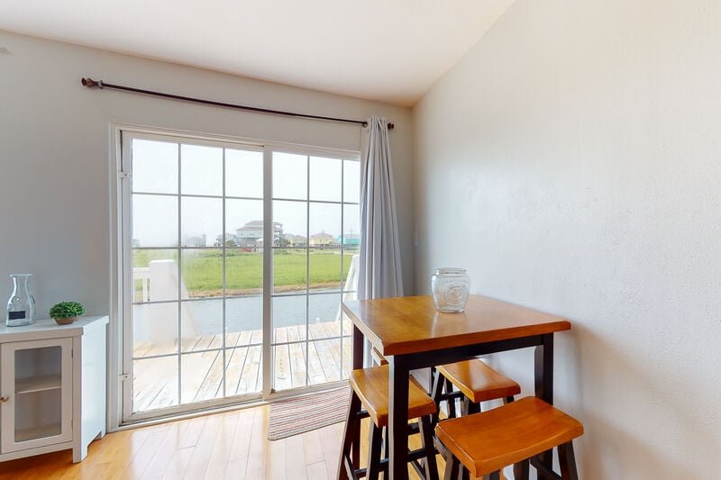 Port Bolivar Vacation Rental