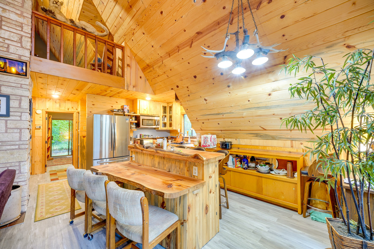 Cougar Vacation Rental