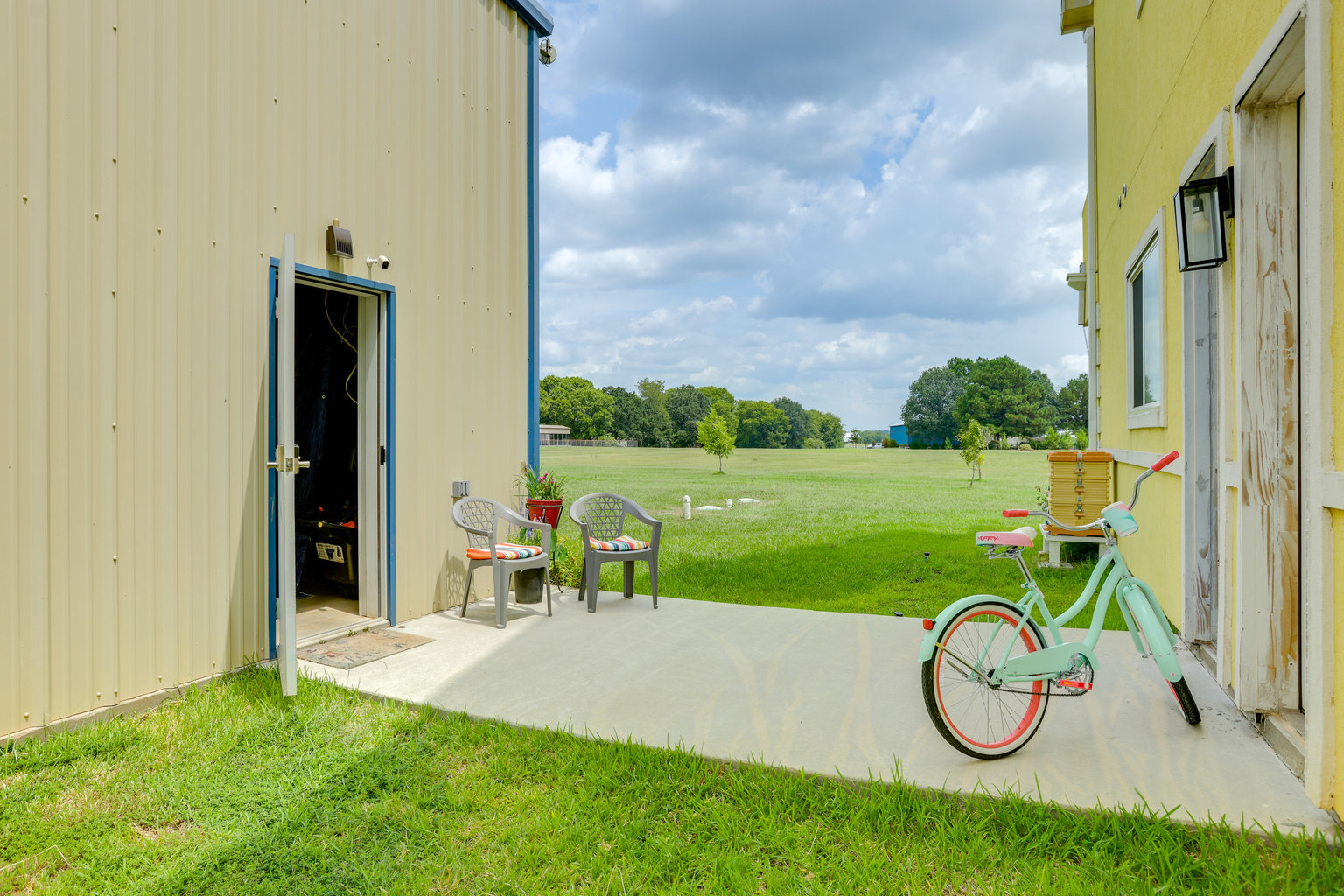 New Waverly Vacation Rental