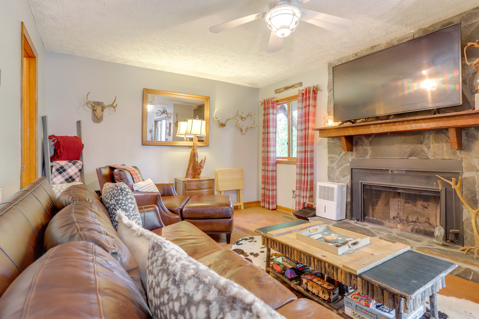 Waleska Vacation Rental