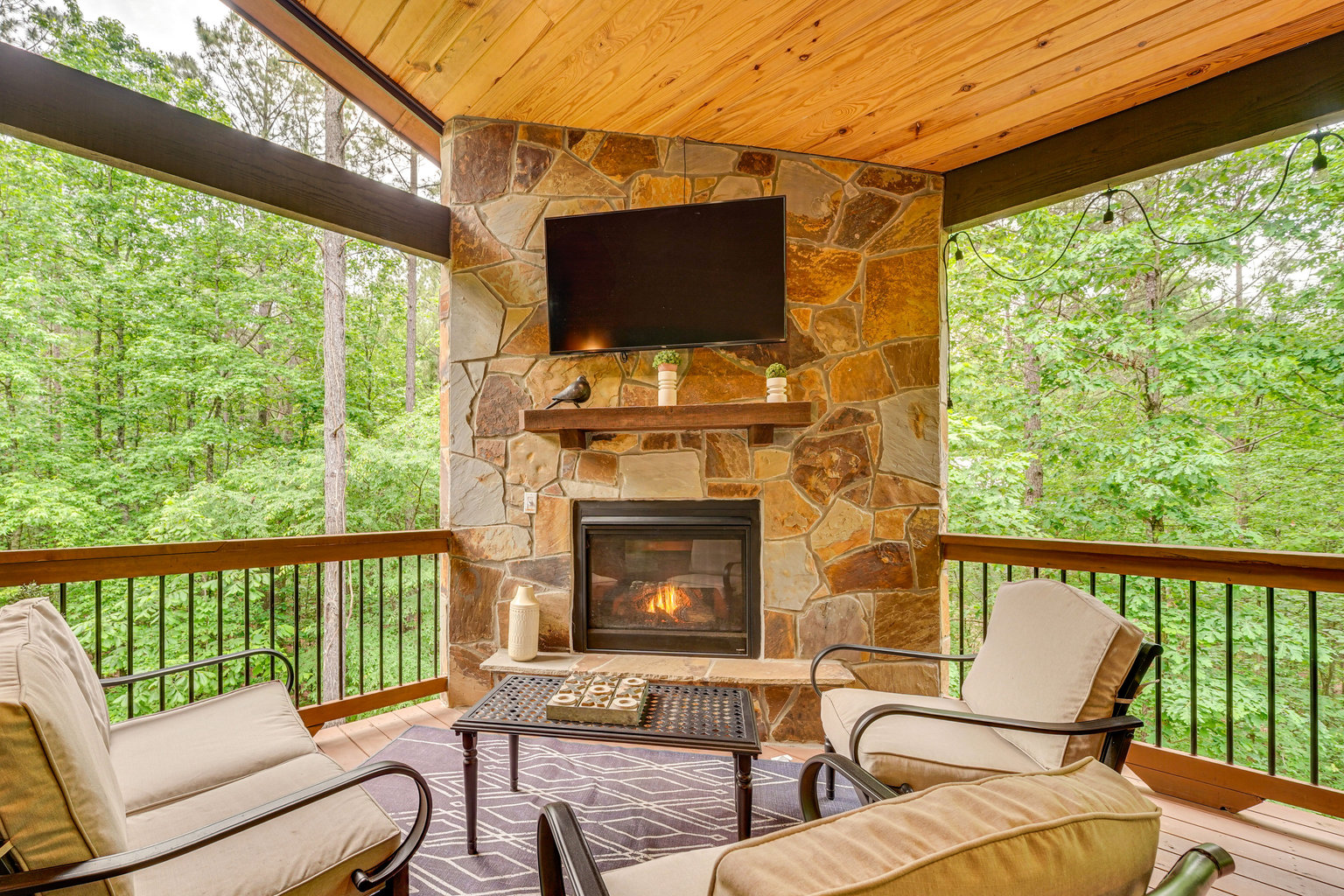 Broken Bow Vacation Rental