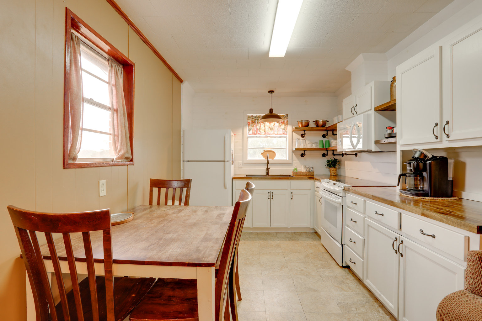 Greers Ferry Vacation Rental