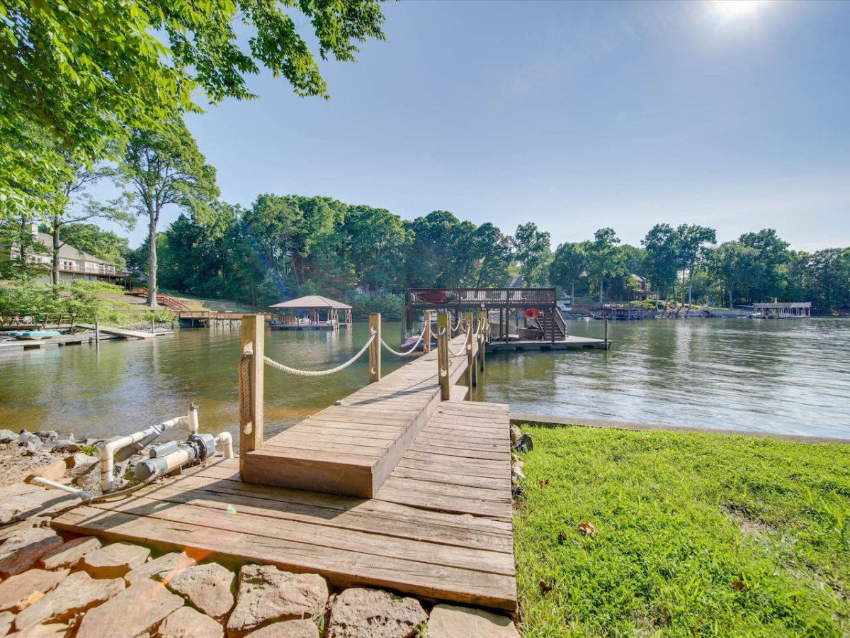 Mooresville Vacation Rental