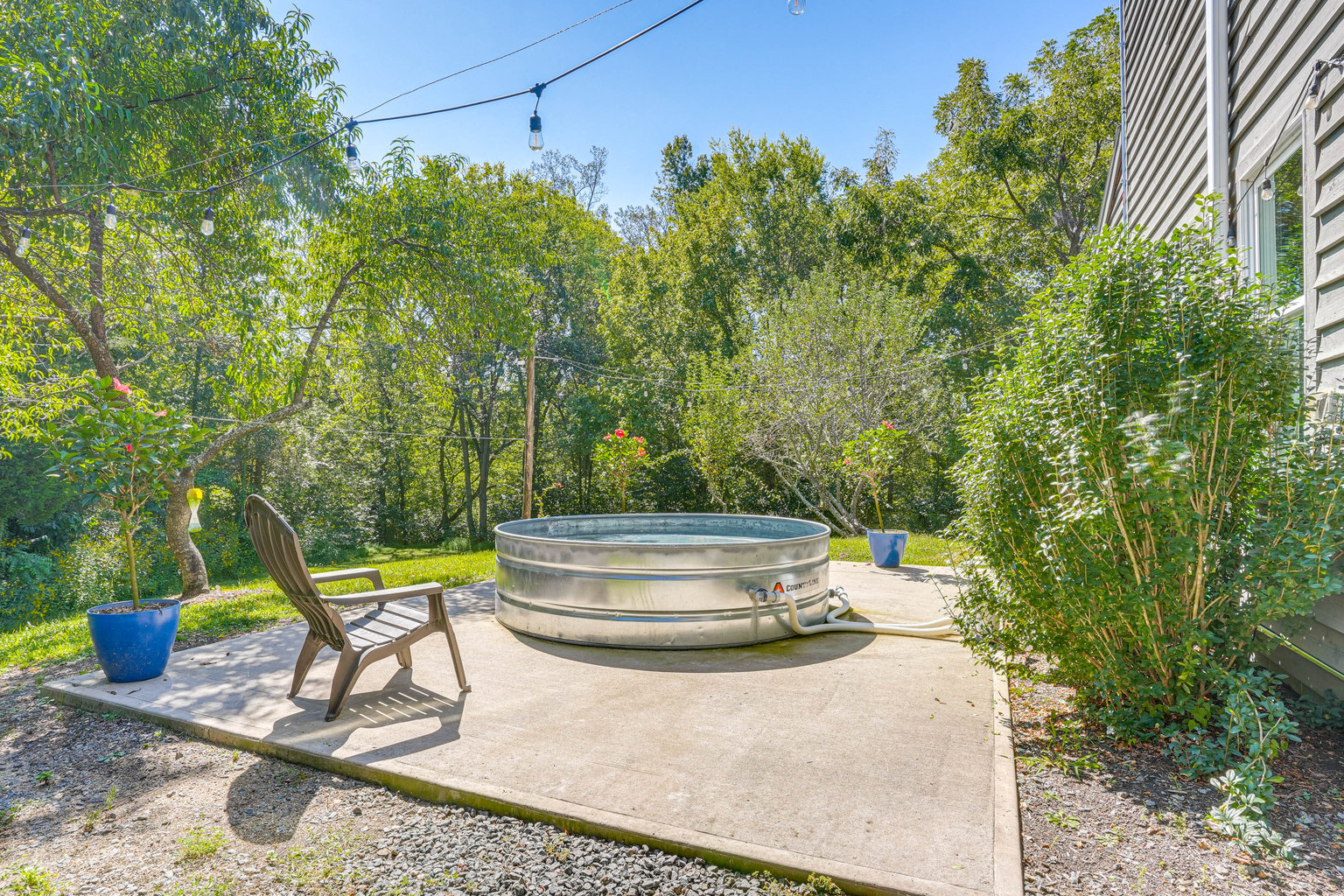 Louisa Vacation Rental