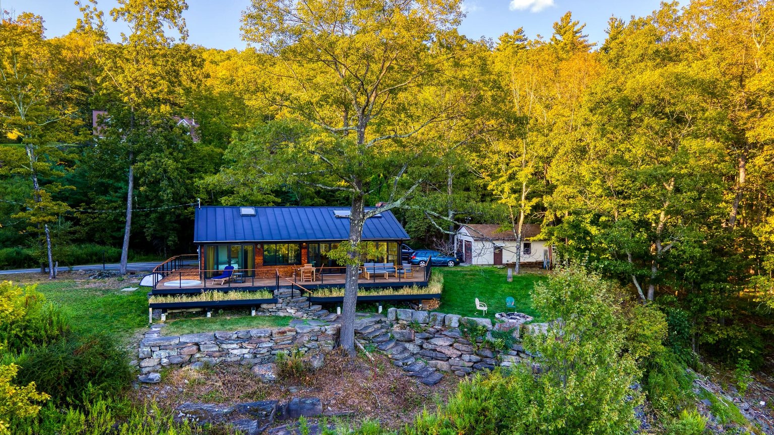 Hurley Vacation Rental