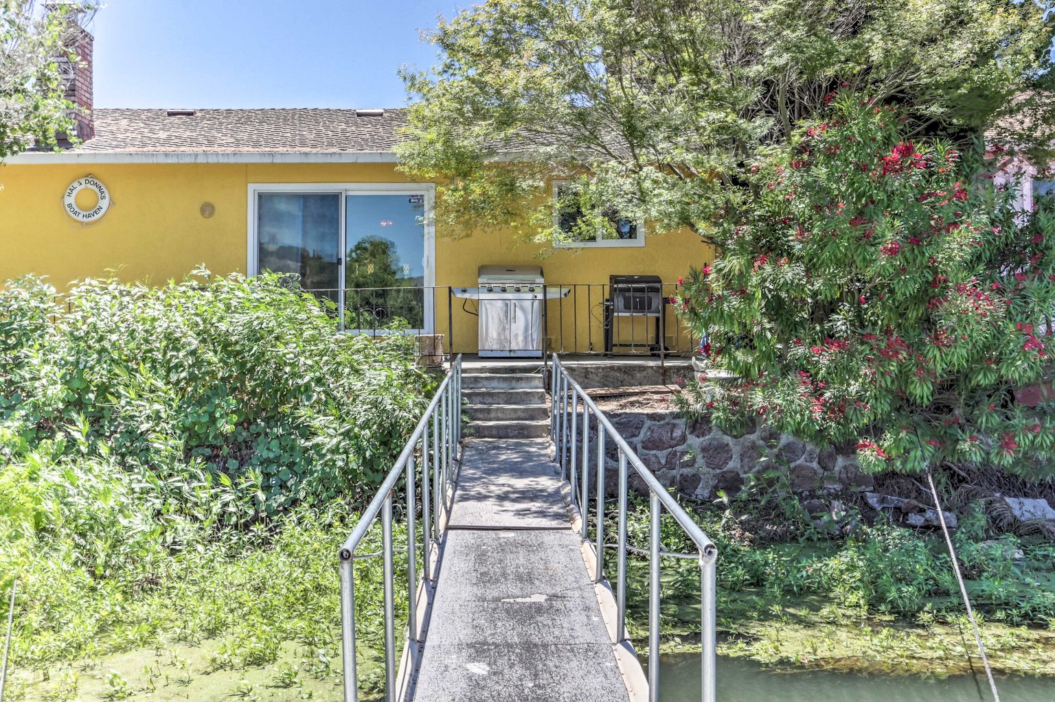 Clearlake Oaks Vacation Rental