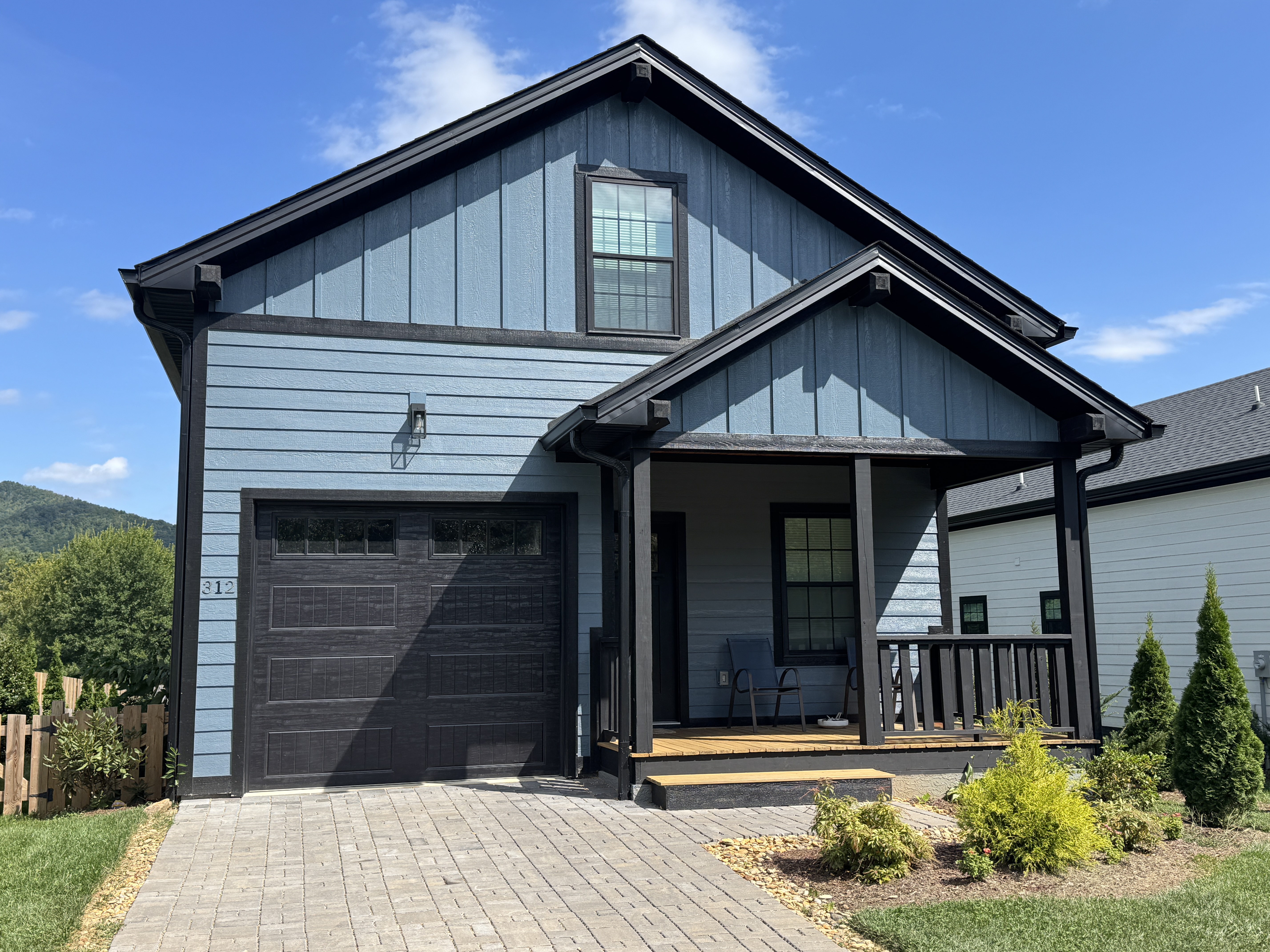 Black Mountain Vacation Rental