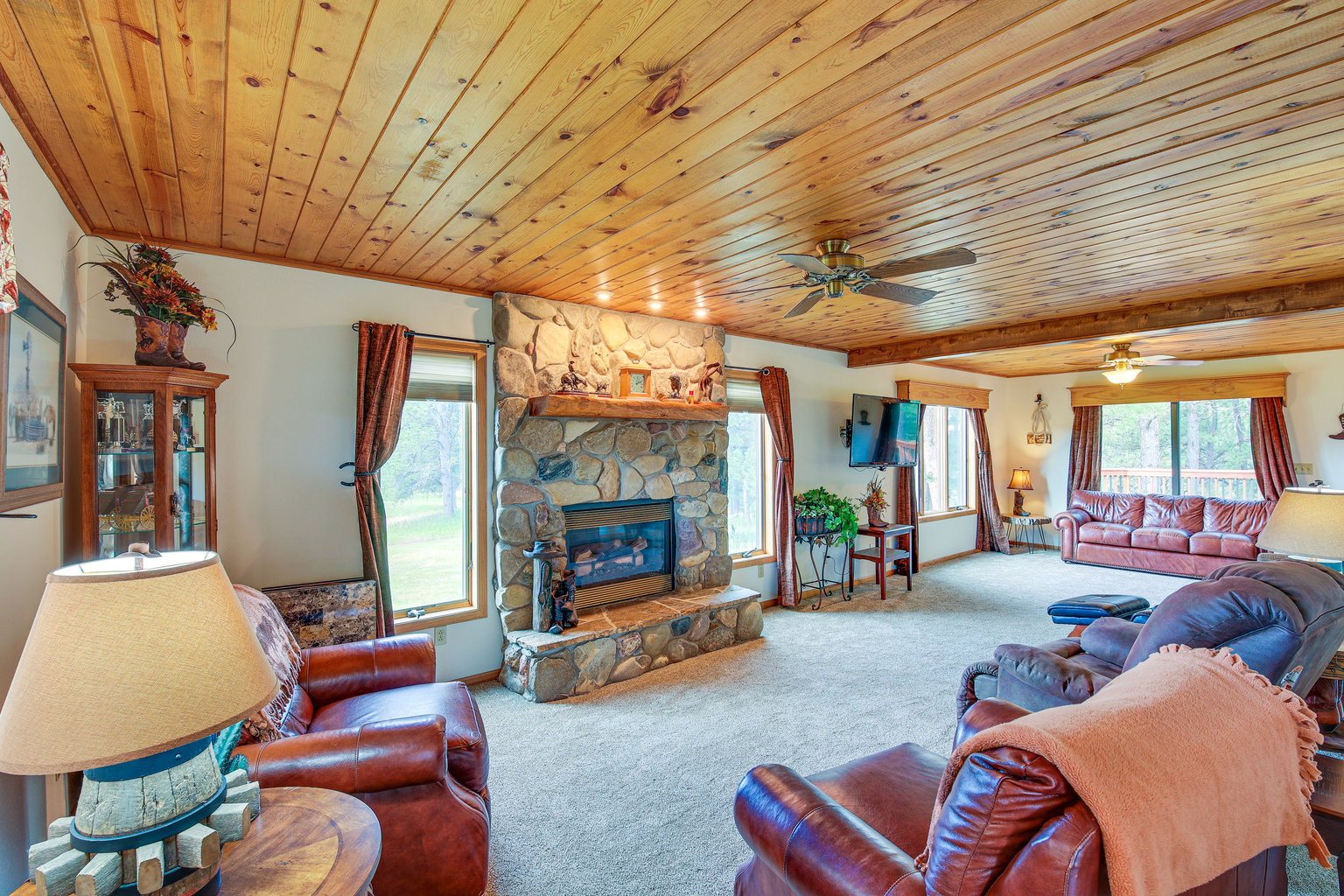 Custer Vacation Rental